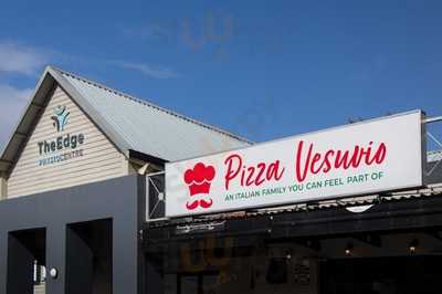 Pizza Vesuvio