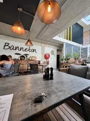 Banneton Bakery & Cafe