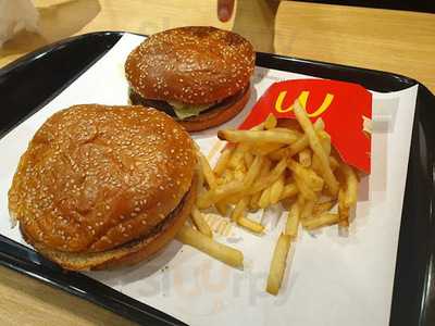 ‪mcdonald's‬