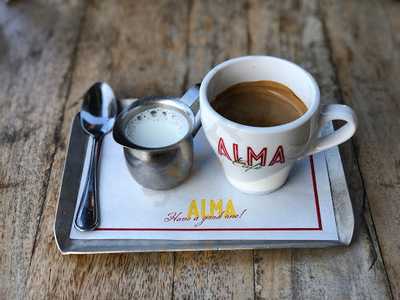 ‪cafe Alma‬