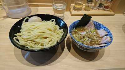 頑者