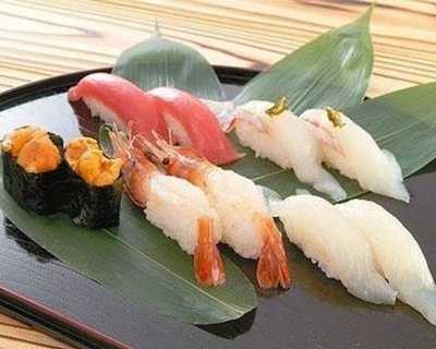 グルメ回転寿司 函太郎八戸青葉店