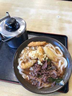 牧のうどん空港店