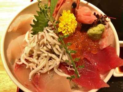 海鮮茶屋 魚國