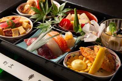 川越 幸すし