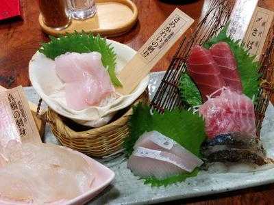 海鮮問屋 ふじ丸小田原駅前店
