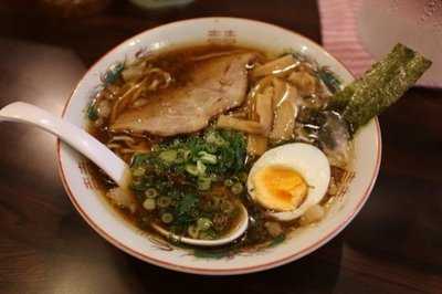 醤油ラーメン かまやつ