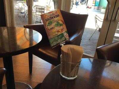 フレッシュネスバーガー 小田原ダイナシティウォーク店
