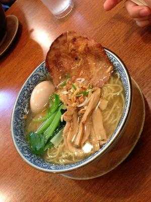 麺屋 空海 海浜幕張店