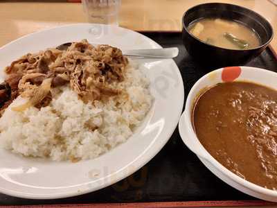 松屋 近大前店