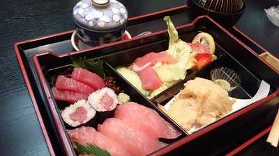 纒寿司 menu