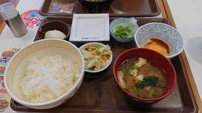 すき家 45号八戸類家店