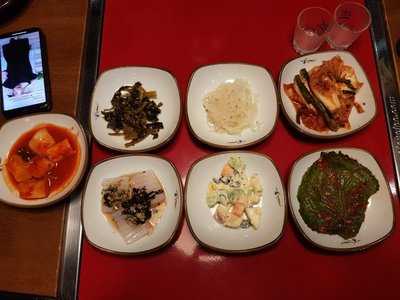 韓国料理幸 本店