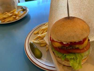 フレッジドバーガー
