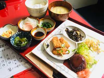 母の味 つき menu