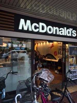マクドナルド 近鉄小阪駅前