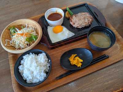 佐賀和牛ハンバーグの店まるも