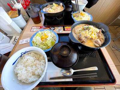 松屋 郡山コスモス通店