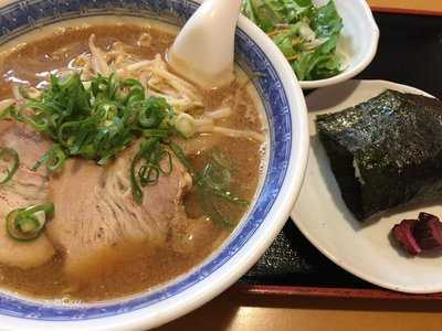 北のラーメン らう家 則松店