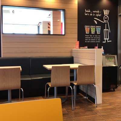 マクドナルド 16号沼南店