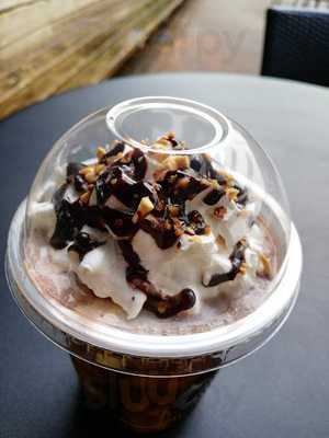 スターバックスコーヒー 獨協医科大学越谷病院店, 越谷市