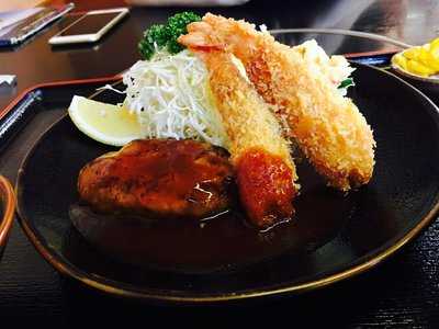 黒豚の館