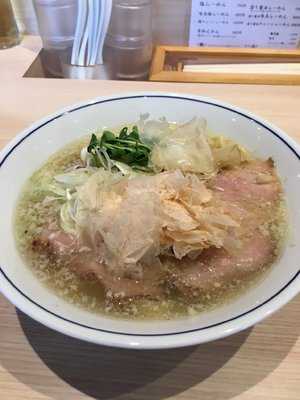 らーめん 鱗