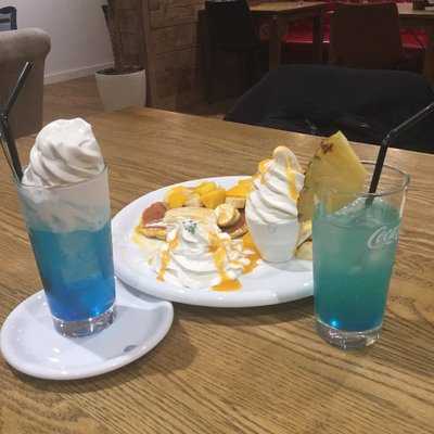 アロハカフェ パイナップル 宝塚店