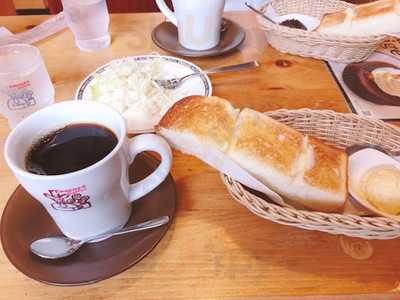 コメダ珈琲店　カインズモール津山店