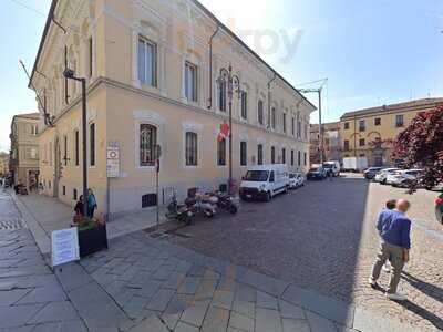 Tola Confort Food Lab, Asti