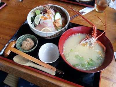 シャンシャン茶屋