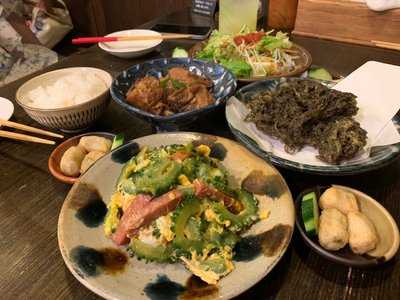沖縄料理とすば 島時間