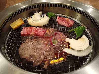 焼肉三国一 海南店