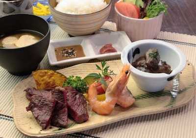 ビストロ セルフィーユ 南国店 menu