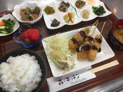 森のキッチン