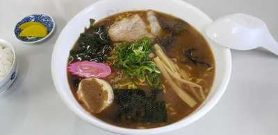ラーメン亭とん吉五戸店