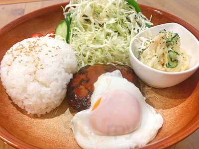 軽食喫茶un