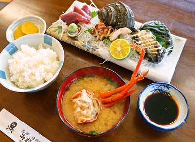黒潮の味 活魚料理 家形船 menu