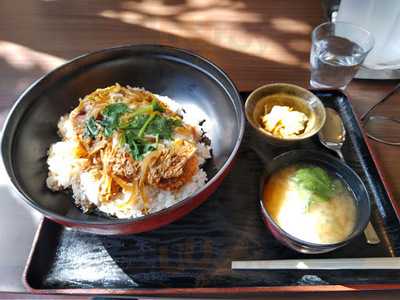 ちろり庵