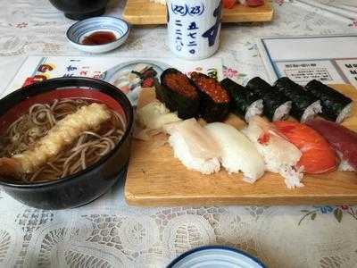 すし処 みどりや