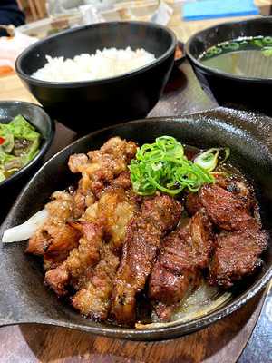 肉丸商店 イオンモール久御山店