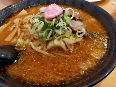 ラーメンさんぱち岩見沢店