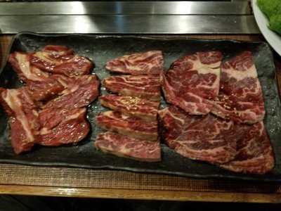 焼肉 サラダの店どん