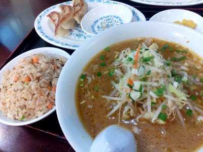 ラーメンハウス 札幌や 豊見城店