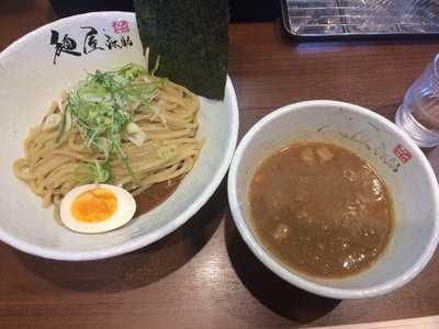 麺屋 弥助 大謝名本店