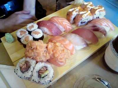 Fujiyama Sushi Bar