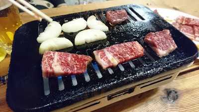 焼肉店 ももんじ