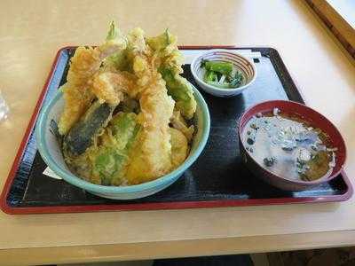 かあちゃんのおむすびの店