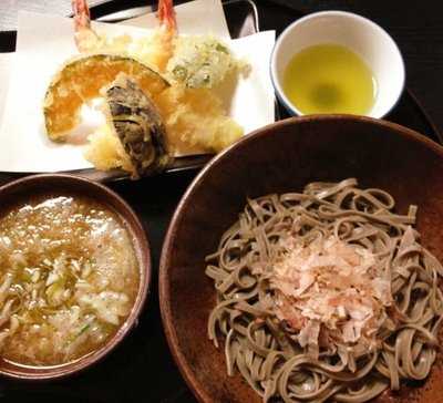 めん房 新月亭