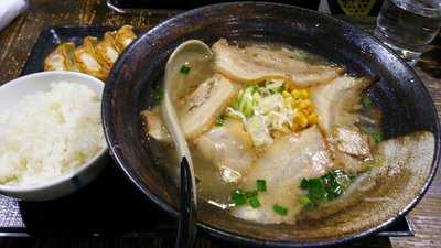 越後つけ麺維新がんぎどおり